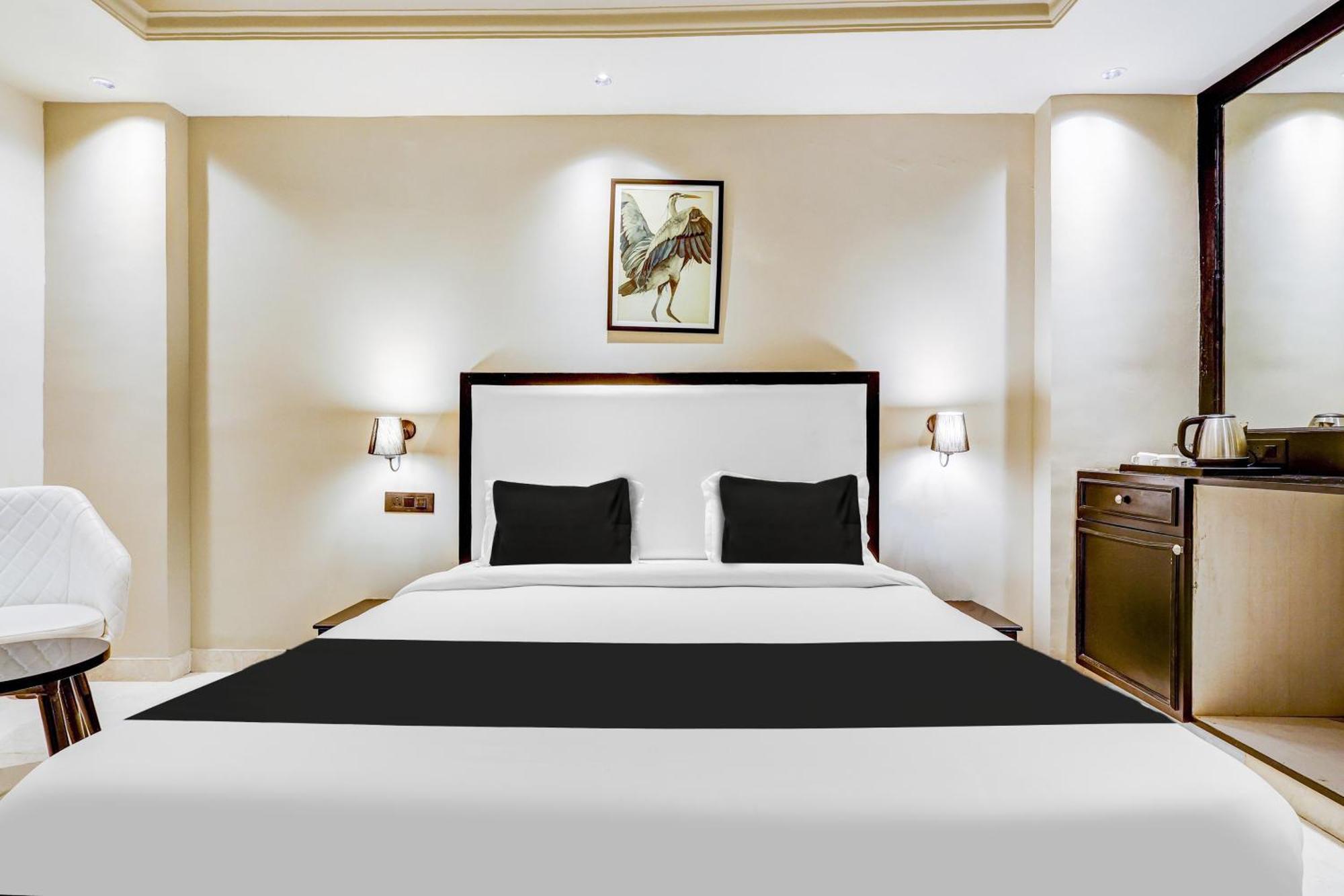 Super Townhouse Oak Udyog Vihar Ξενοδοχείο Γκουργκάον Εξωτερικό φωτογραφία